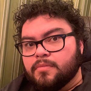 Meet your Posher, Carlos